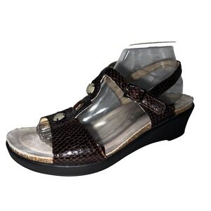 Mephisto Womens Brown Snakeskin Embossed Leather T-Strap Wedge Sandals Size 41
